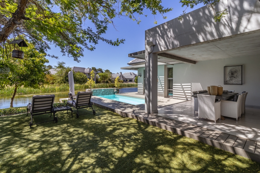 4 Bedroom Property for Sale in Pearl Valley at Val de Vie Western Cape